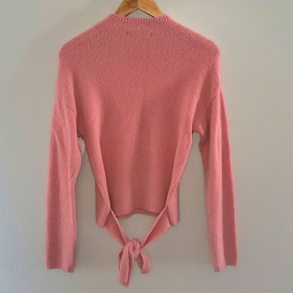 WAYF size XS sweater - Picture 5 of 5